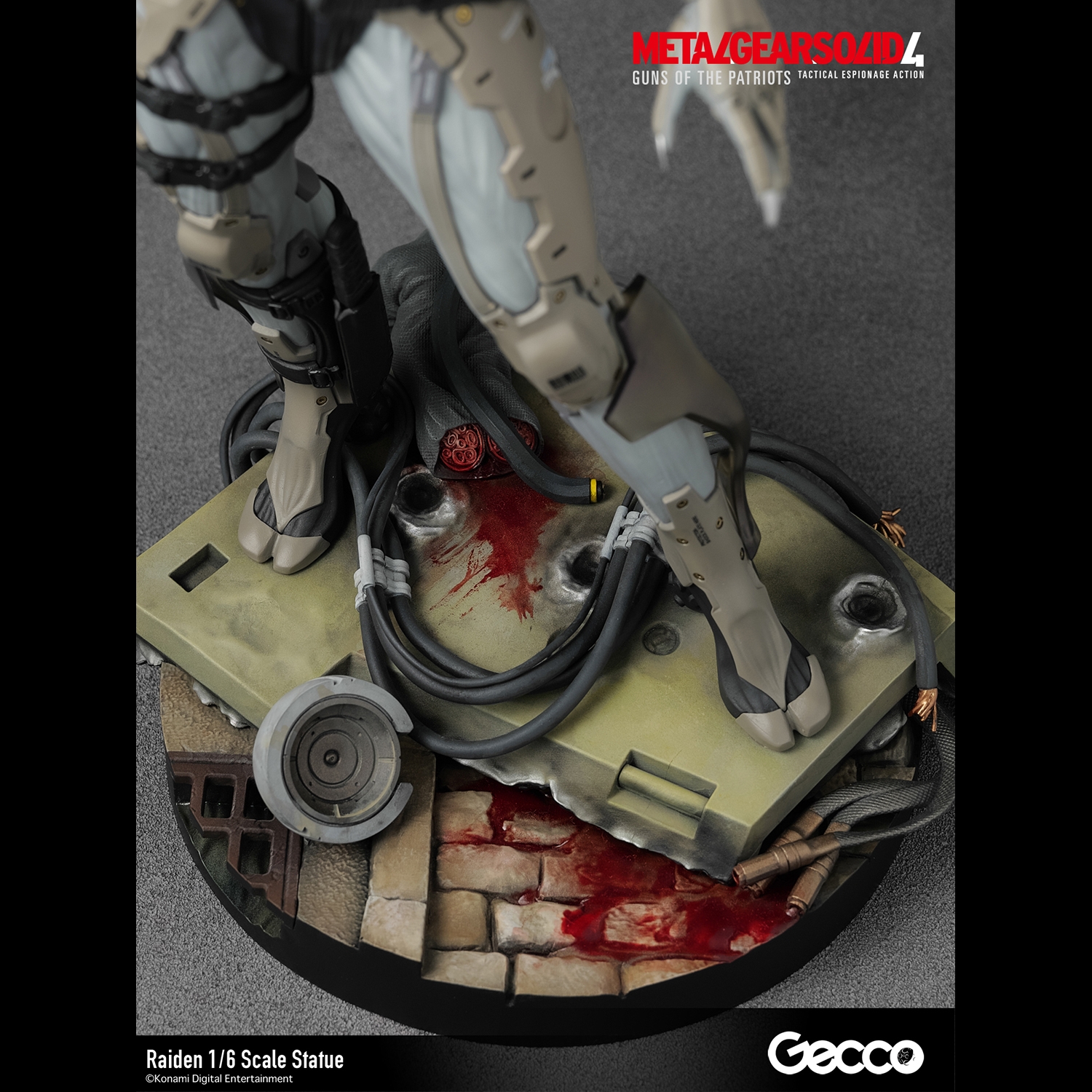 METAL GEAR SOLID 4 GUNS OF THE PATRIOTS, Raiden 1/6 Scale Statue 